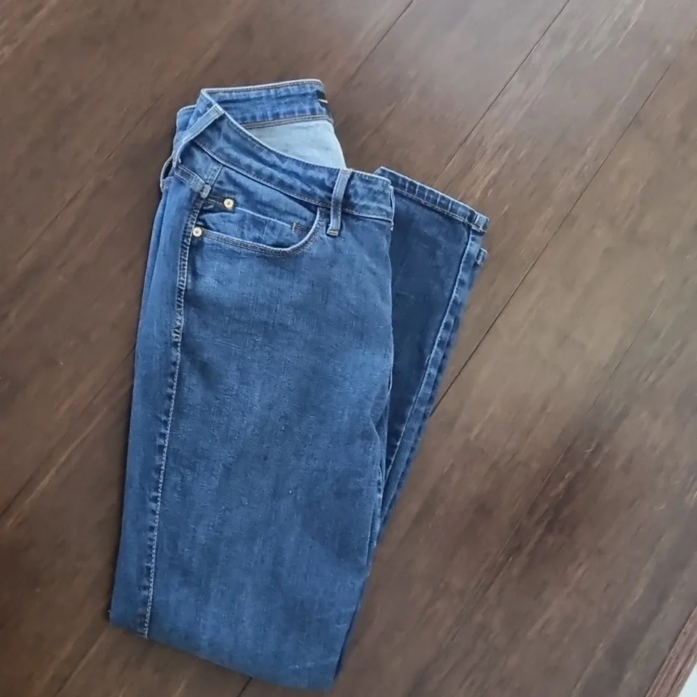 Guess sexy curve sized 28 jeans - Picture 5 of 7